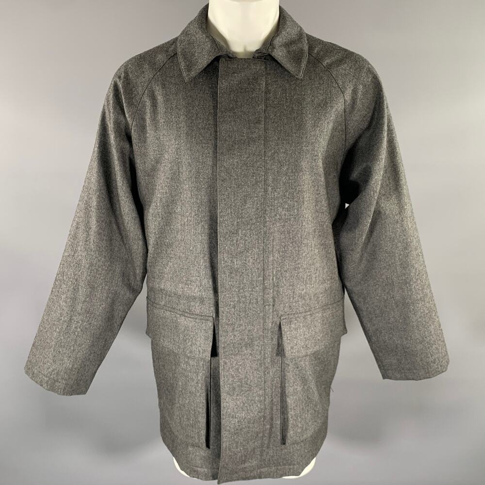 MARIO VALENTE Size 36 Grey Wool Hidden Placket Coat